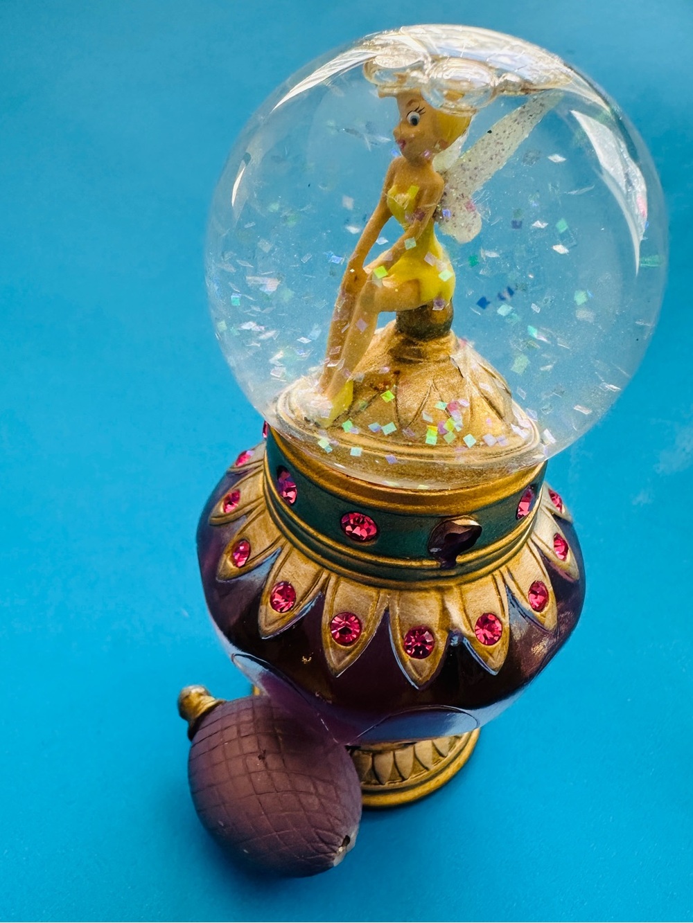 Disney Parks Tinker Bell Fairy Perfume Bottle Snow Globe Glitter Snow Globe 2006